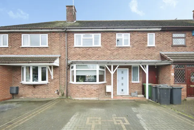 Franklin Road, Nuneaton, CV11, photo 1