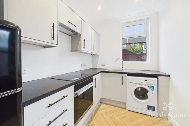 Salisbury Street, Reddish, SK5, photo 2