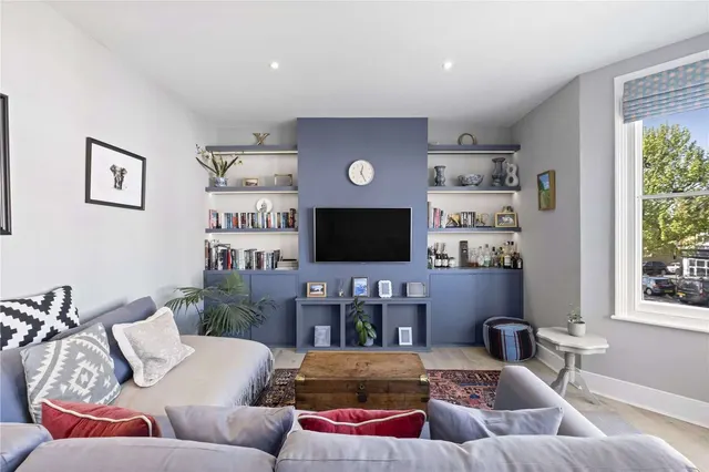 Photo 3 — Cavendish Road, London, SW12 0BN