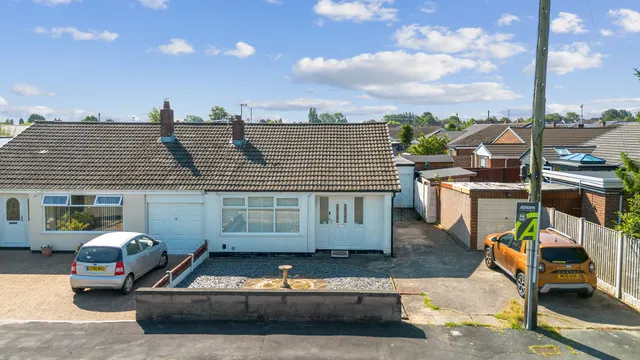 Cranham Avenue, Lowton, Warrington, Warrington, WA3 2PQ, photo 1