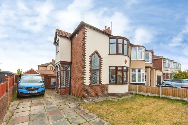 Grace Avenue, Fazakerley, L10, photo 1