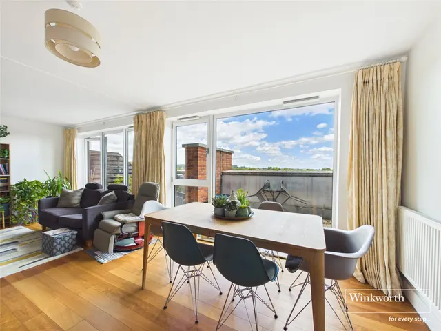 Park Way, Newbury, Berkshire, RG14, photo 1