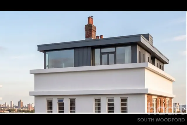 Churchfields, London, E18, photo 3