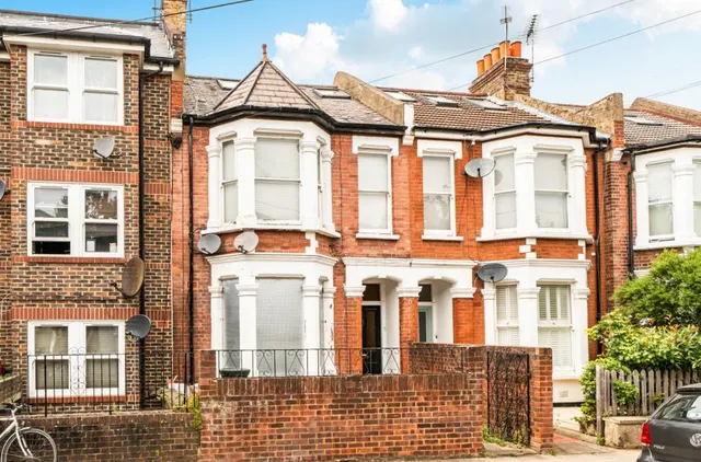 Starfield Road, London, W12, photo 1