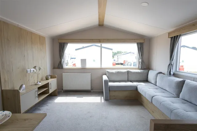 Meadow Bay Holiday Park, Hayling Island, PO11, photo 2