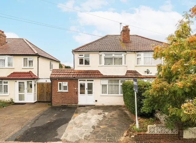 Selbourne Avenue, Surbiton, KT6, photo 1