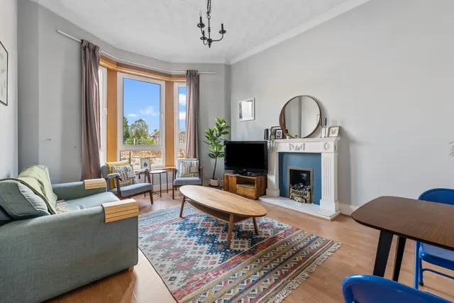 2/2, 55 Clarkston Road, Cathcart, G44 3BQ, photo 1