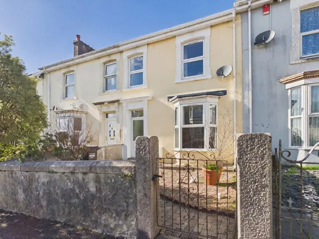 Cardrew Terrace, Redruth, TR15, photo 1