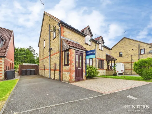 Romany Drive, Consett, photo 1