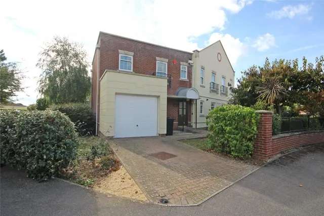 Barton on Sea, New Milton, photo 1