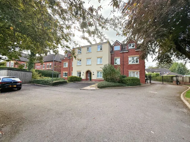 Marsland Road, Sale, photo 1