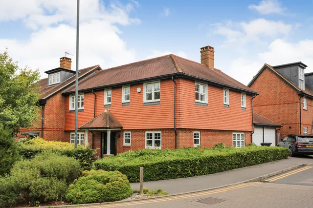 Mortimer Crescent, King's Park, photo 1