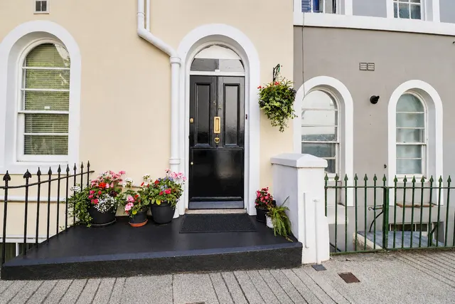 Coburg Place, Torquay, TQ2, photo 3