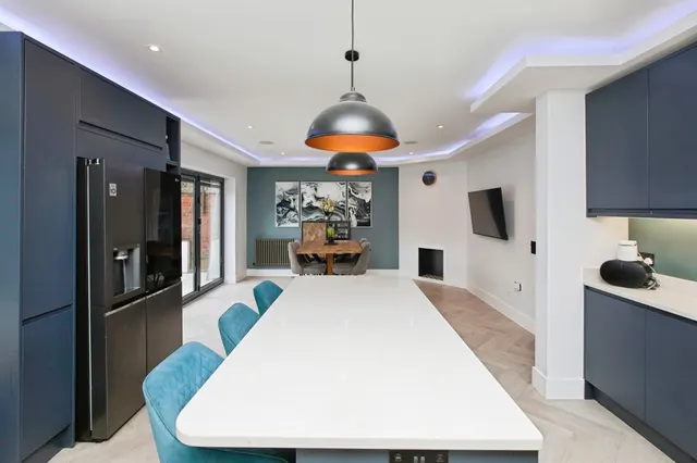 High Bank Road, Burton-On-Trent, DE15, photo 3