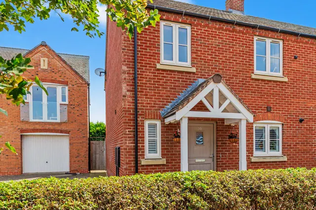 Hewitt Road, Barford, CV35, photo 1