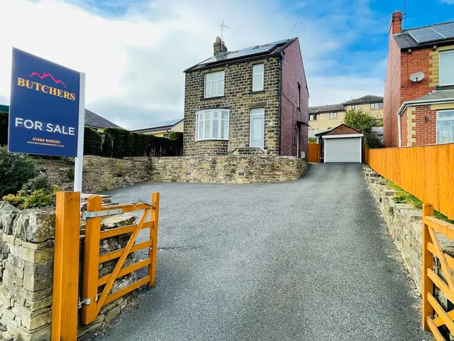 Wakefield Road, Denby Dale, photo 1