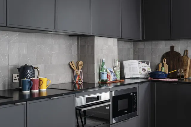 London, E20, photo 2