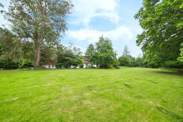 Photo 2 — Brantridge Lane, Staplefield, HAYWARDS HEATH