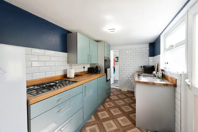 Russell Street, Gosport, PO12, photo 1
