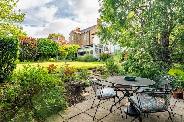 Photo 2 — Hampden Hill, WARE, Ware, SG12 7JT
