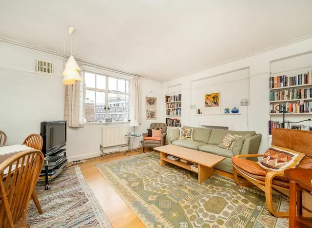 Coram Street, Bloomsbury, WC1N, photo 1
