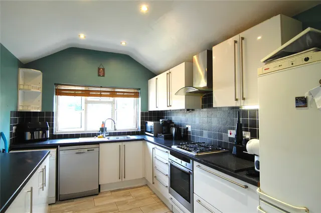 Heather Close, Stroud, GL5, photo 2