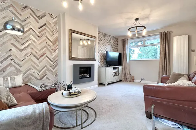 Outwood Road, Cheadle, photo 1