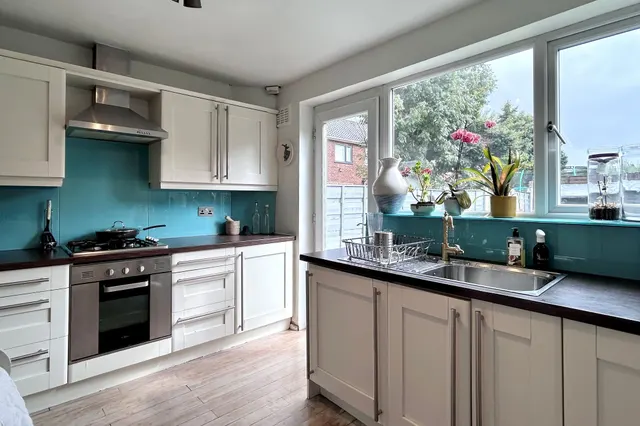 Outwood Road, Cheadle, photo 2