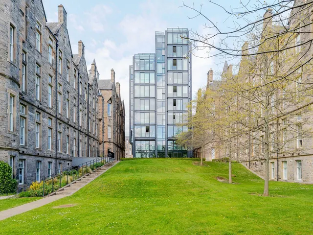 24 Simpson Loan, Edinburgh, EH3 9GE, photo 1