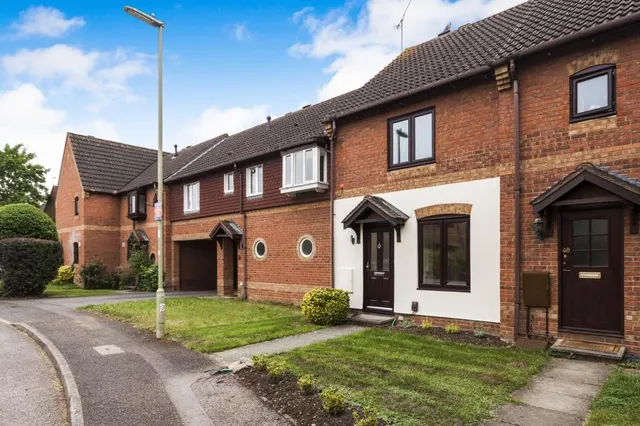 Oasthouse Drive, Fleet, GU51, photo 1