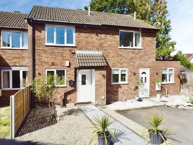 Willow Close, Burbage, Leicestershire, LE10, photo 1