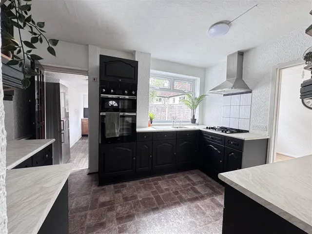 Porlock Road, Manchester, M23, photo 3