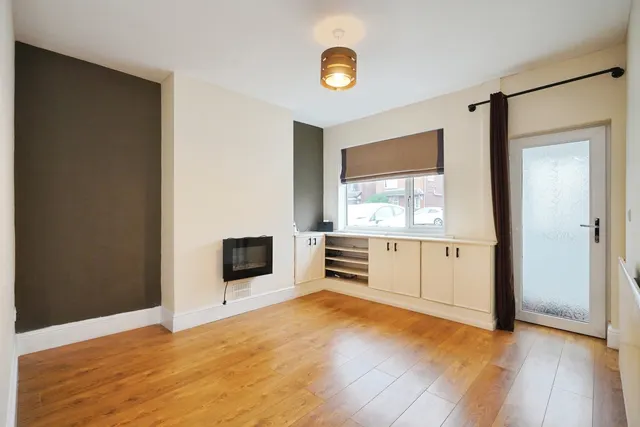 Highfield Street, Coalville, LE67, photo 2