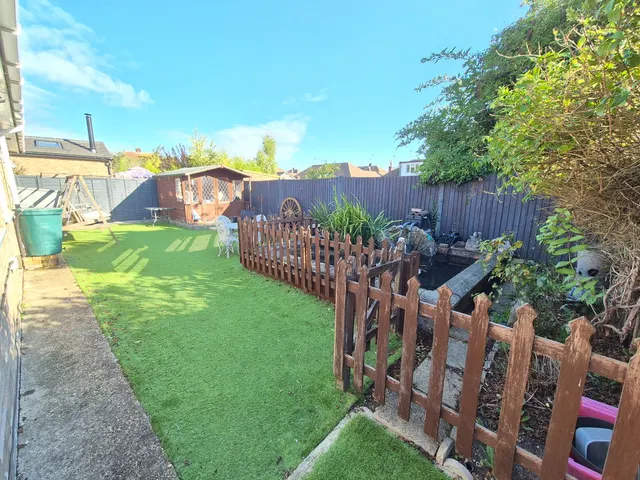 Hayley Court, Houghton Regis, LU5, photo 2