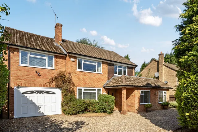Tilsworth Road, Beaconsfield, HP9, photo 1