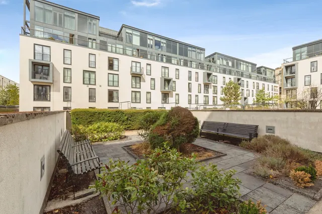 Longmead Terrace, Bath, BA2, photo 2