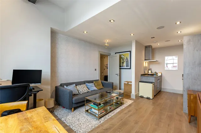 Dunstable Road, Richmond, TW9, photo 1