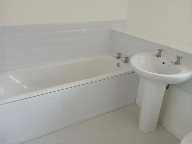 Photo 3 — Gordon Court, Wisbech, Cambs