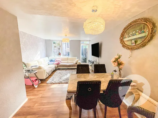 Lonsdale Close, SE9, photo 2