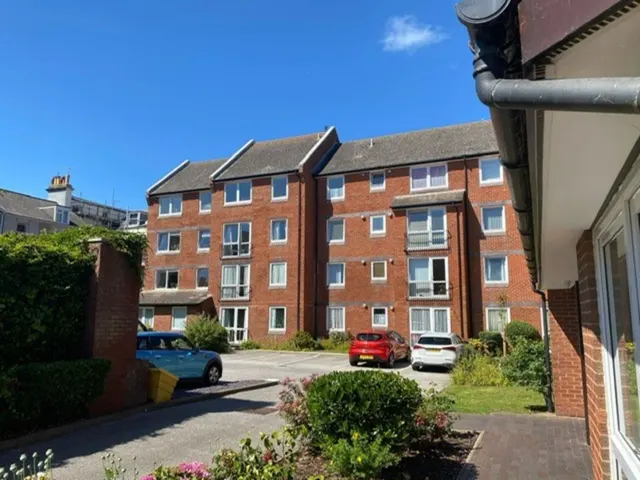 Danny Sheldon House, Clarendon Place, photo 1