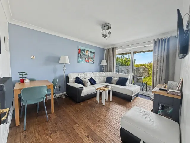 East End Close, Caister-on-Sea, photo 2