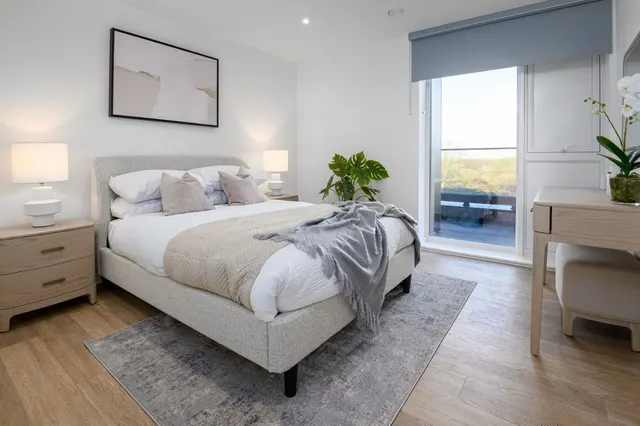 Station Avenue, Walton-On-Thames, KT12, photo 3