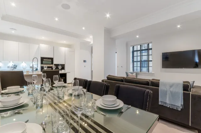 6 Palace Wharf, Rainville Road, London, photo 1