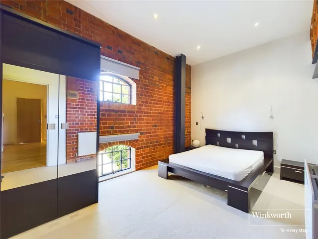 Photo 2 — Simmonds Malthouse, Fobney Street, Reading, Berkshire, RG1