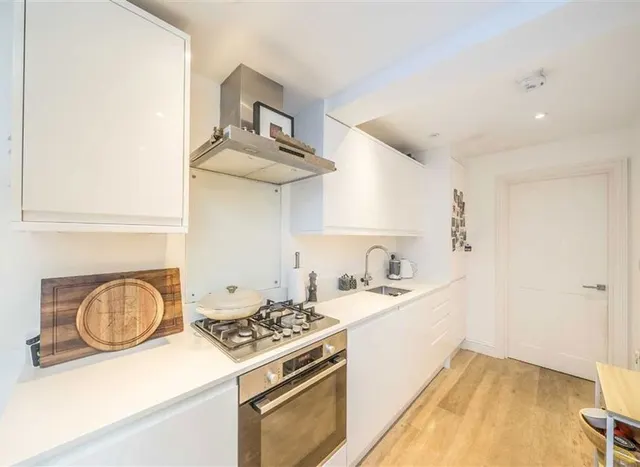 Rossiter Road, Balham, SW12, photo 3