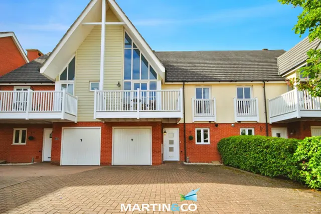 Woodshires Road, Solihull, photo 1
