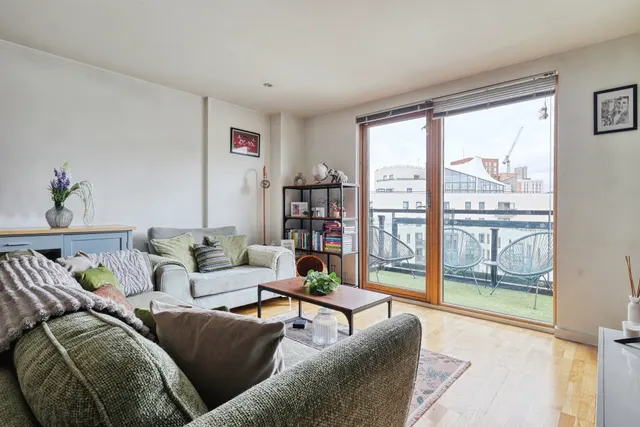 Photo 3 — East Street, Leeds