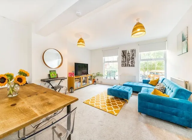 New Kings Road, Fulham, SW6, photo 1