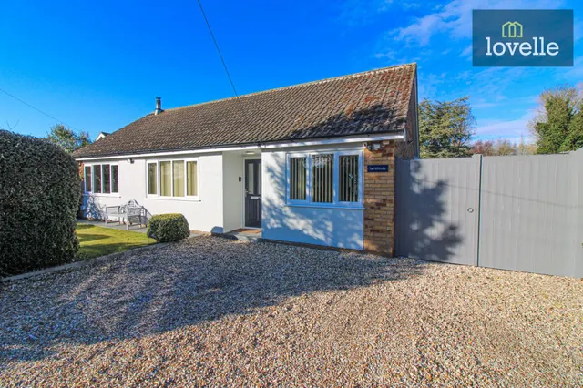 Cemetery Road, North Somercotes, LN11, photo 1