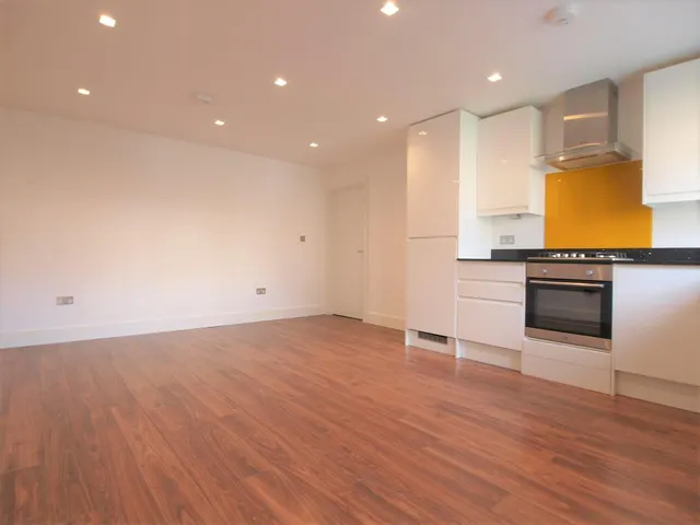 Thorold Road, London, N22, photo 2